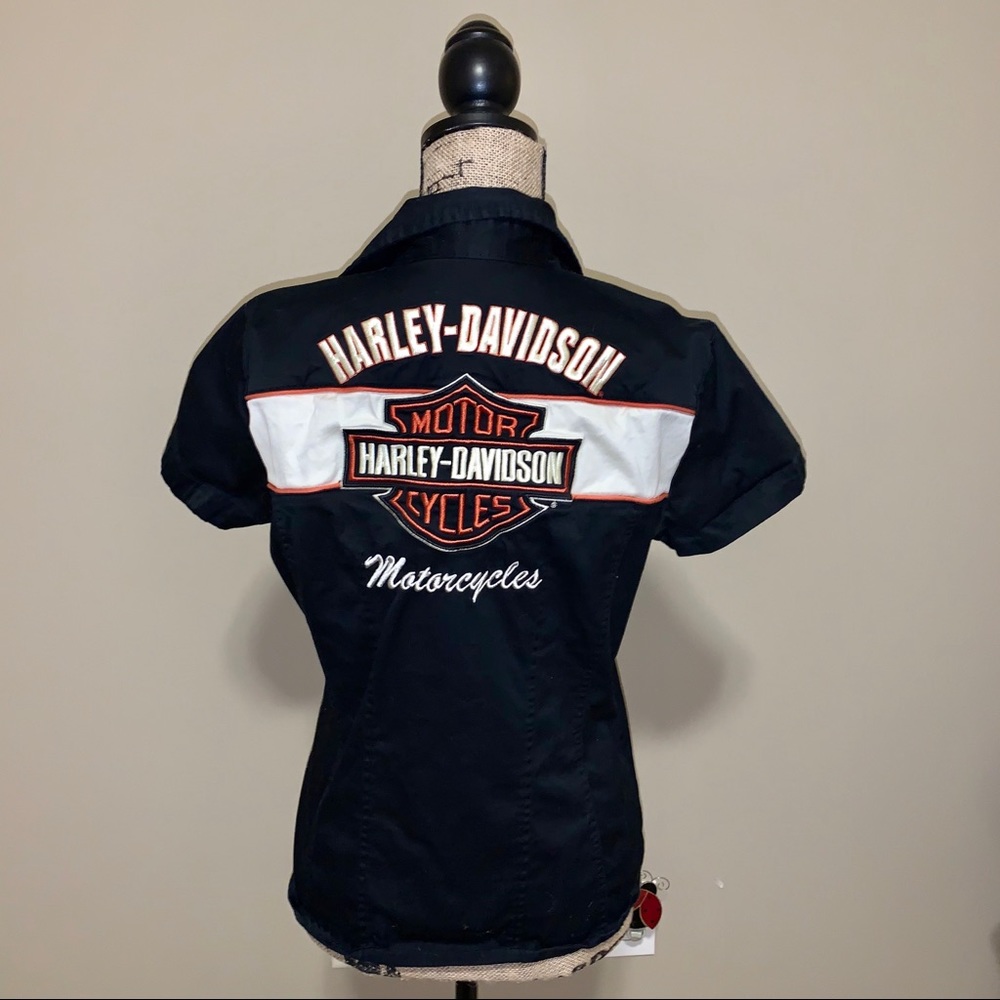 Ladies Harley Davidson zip shirt